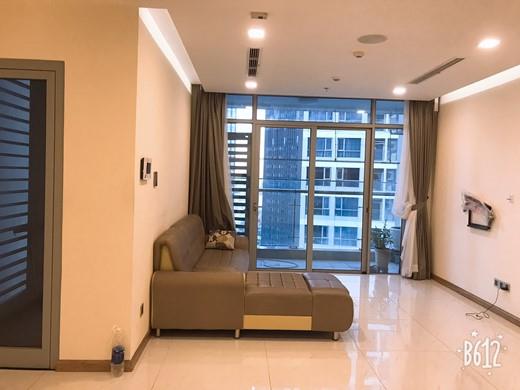 vinhomes central park apartment for rent in binh thanh district hcmc BT105P3785 (2)